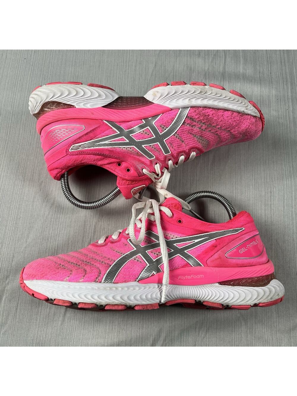 Asics Gel-Nimbus 22 Women’s Size 7 Pink Running Shoes Fitness Sneakers 1012A587